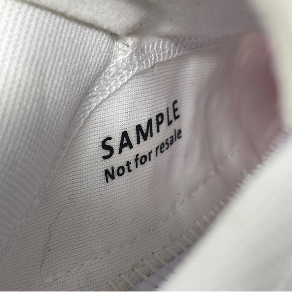 On Cloud The Roger Pro 2 Ben Shelton SAMPLE Men’s 12 Sneakers White Pink Shoes - Picture 7 of 8